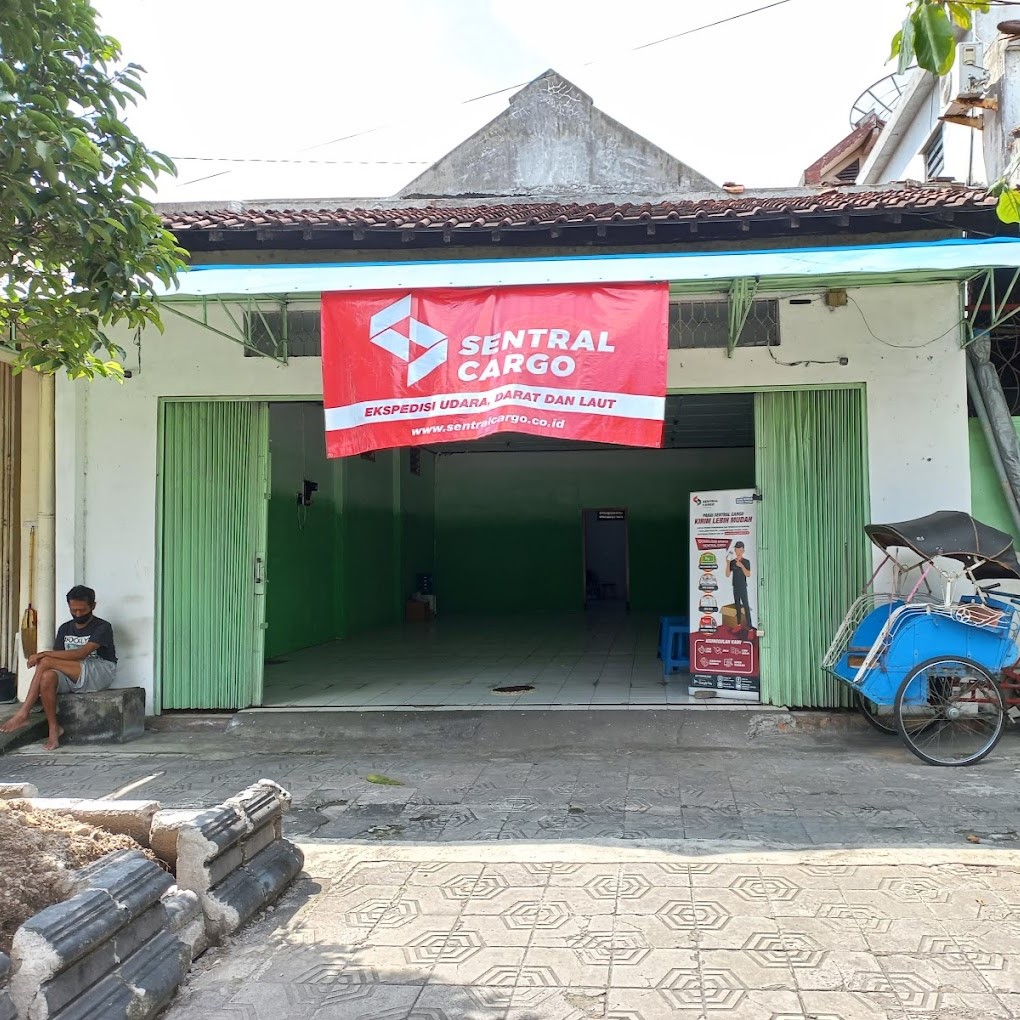 Sentral Cargo Yogyakarta Kota - Yogyakarta, Yogyakarta