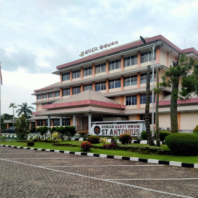 Poli Anak RS St.Antonius - Pontianak, Kalimantan Barat