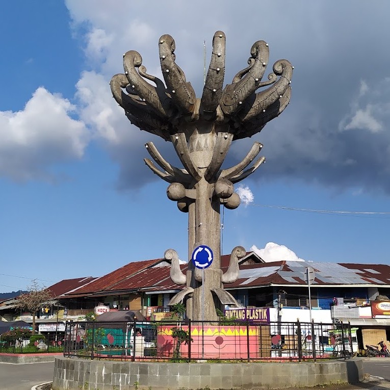 Tugu Liwa - Monumen Paksi Pak Sekala Bekha - Lampung Barat, Lampung