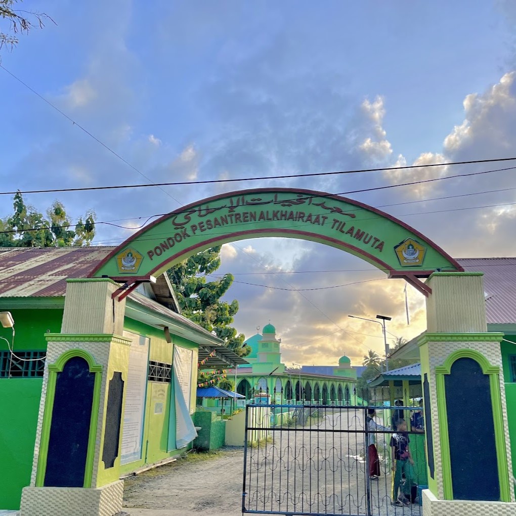 Pondok Pesantren Al-Khairaat Tilamuta Boalemo - Boalemo, Gorontalo