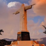 Patung Yesus / Monumen Kasih (Mokas) Serui Laut - Kepulauan Yapen, Papua