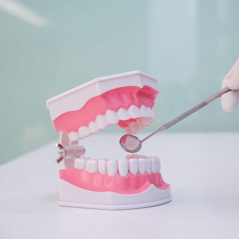 Cosmetic Dentist - Sidoarjo, Jawa Timur