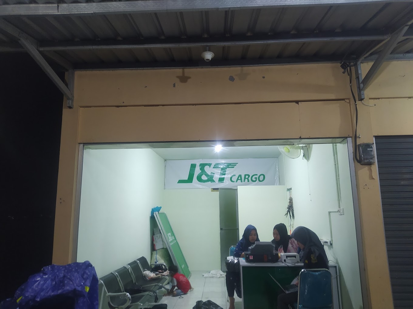 J&T Cargo Mejobo - Kudus, Jawa Tengah