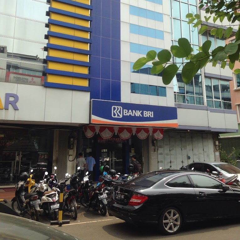 Bank BRI Mangga Dua - Kantor Cabang Jakarta Pusat, Dki Jakarta