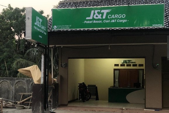 J&T Cargo Maja - Majalengka, Jawa Barat