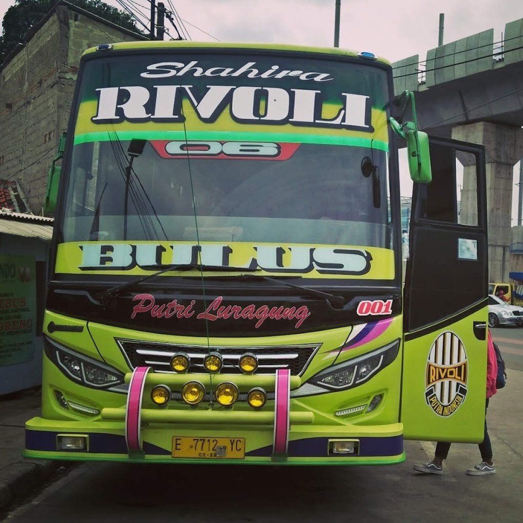 Pool Bus Luragung Lebak Bulus - Jakarta Selatan, DKI Jakarta