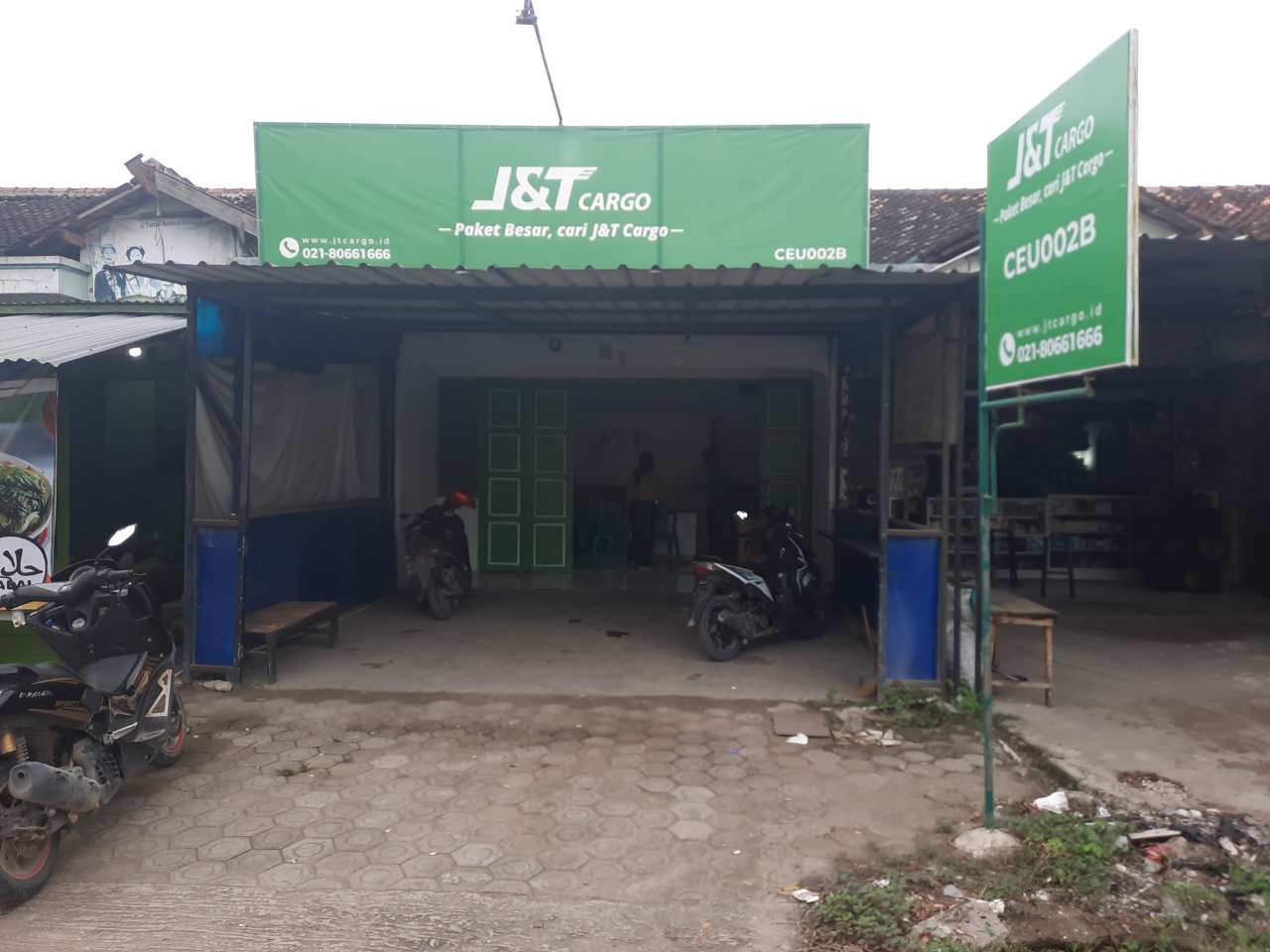 J&T Cargo Pilang Randublatung CEU002B - Blora, Jawa Tengah