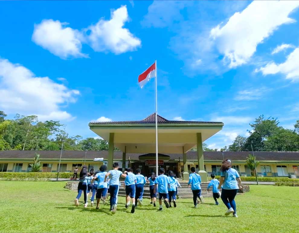 Yayasan Pendidikan Jayawijaya - Kuala Kencana, Jayawijaya, Papua