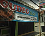 Gudeg Bu Sri dan Warung Sate Pak Catur Sleman - Sleman, Yogyakarta