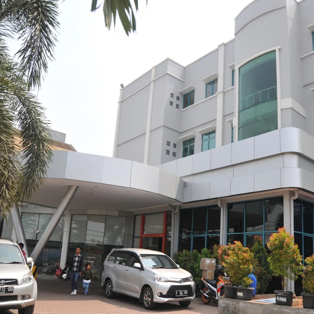 Poli Mata RS An-Nisa - Tangerang, Banten