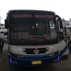 Bus Yanti Grup - Bukittinggi, Sumatera Barat