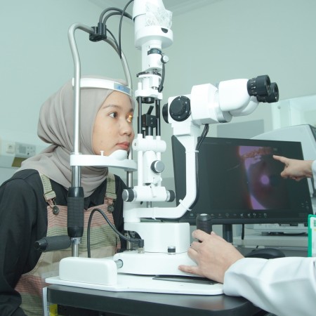 Orang Dokter Spesialis Mata - Medan, Sumatera Utara