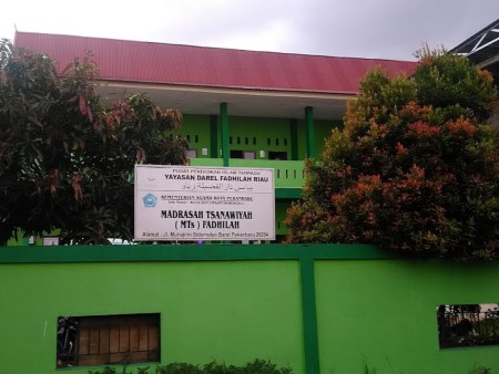 Madrasah Tsanawiyah (Mts) Fadhilah - Pekanbaru, Riau