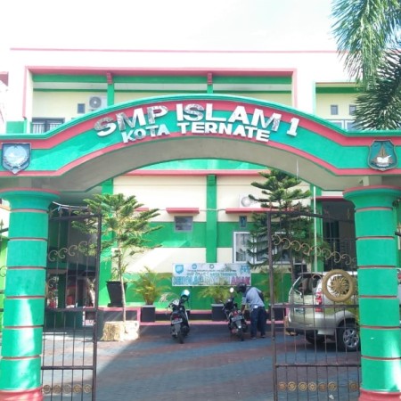 SMP Islam 1 Kota Ternate - Ternate, Maluku Utara