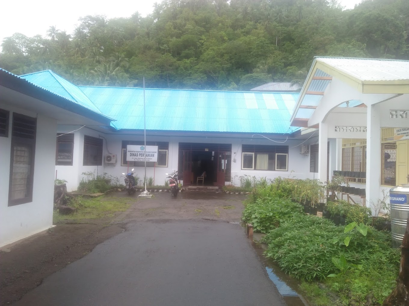 Kantor Dinas Koperasi dan Usaha kecil menengah - Kepulauan Sangihe, Sulawesi Utara