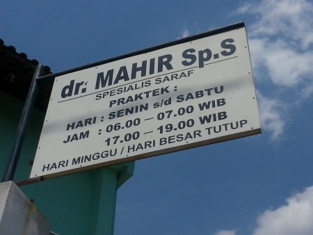 dr. Mahir Sp. S - Yogyakarta, Yogyakarta