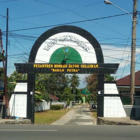 Pesantren Putra Datok Sulaiman Palopo - Palopo, Sulawesi Selatan