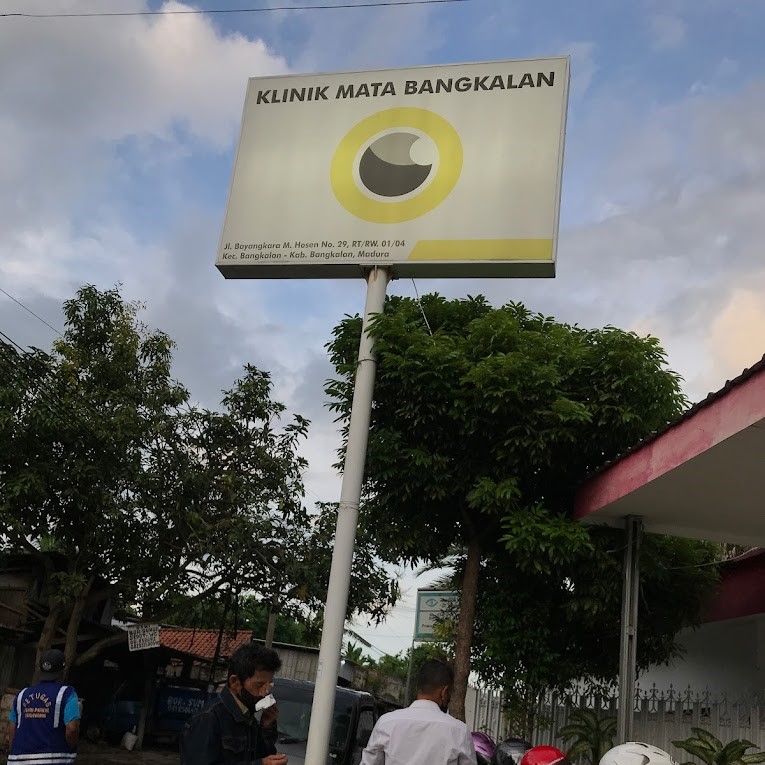 Praktek Dr Jamaluddin Sp.M - Bangkalan, Jawa Timur