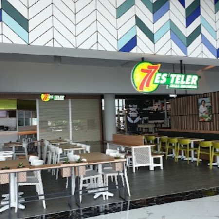 Es teler 77 - Cilegon, Banten