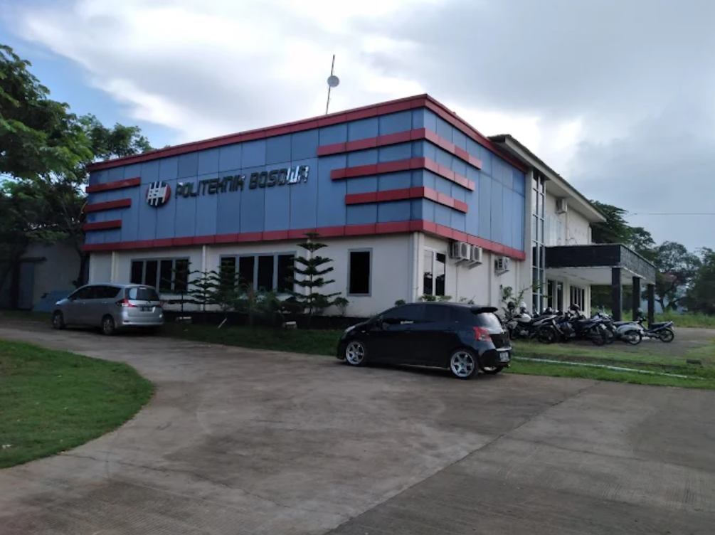 Politeknik Bosowa Makassar Politeknik Bosowa Makassar
