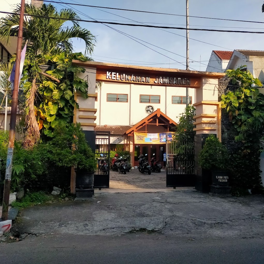 Kantor Kelurahan Jamsaren - Kediri, Jawa Timur