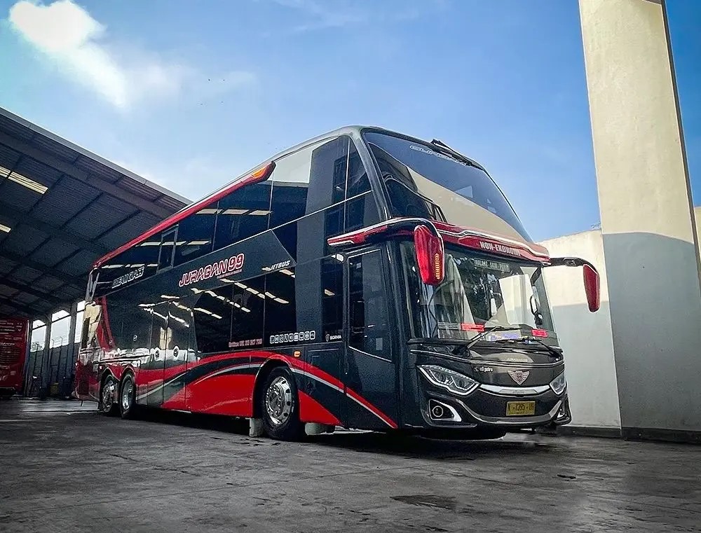 Loket Sampri Royal Class & Bus Pribumi - Samosir, Sumatera Utara