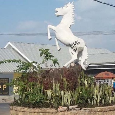 Monumen Patung Kuda Putih - Belu, Nusa Tenggara Timur