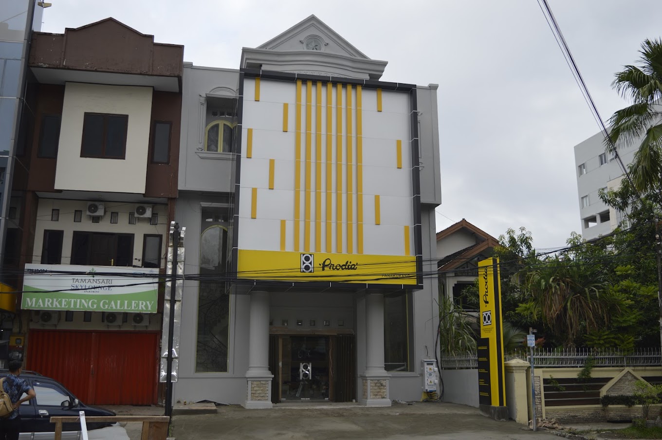 Laboratorium Klinik Prodia - Jl. Boulevard Panakkukang Mas, Makassar, Sulawesi Selatan