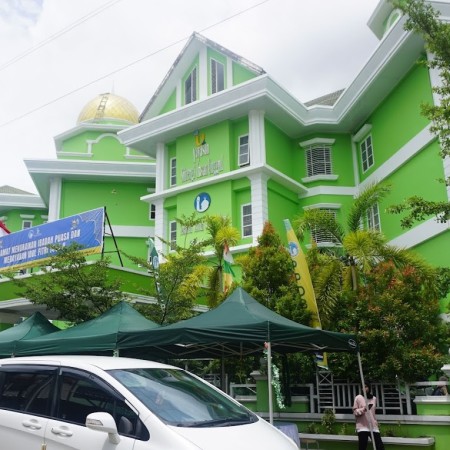 SMP Islam Al-Azhar 24 - Makassar, Sulawesi Selatan