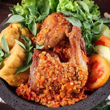 Ayam Penyet Kandjeng Mami - Sabang, Aceh