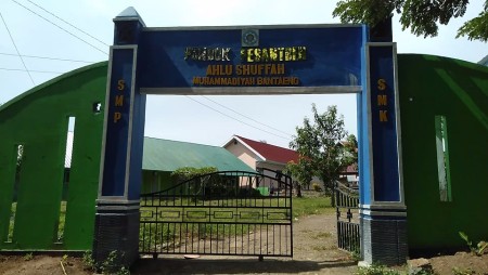 SMP Ahlu Shuffah Muhammadiyah Karatuang - Bantaeng, Sulawesi Selatan SMP Ahlu Shuffah Muhammadiyah Karatuang - Bantaeng, Sulawesi Selatan