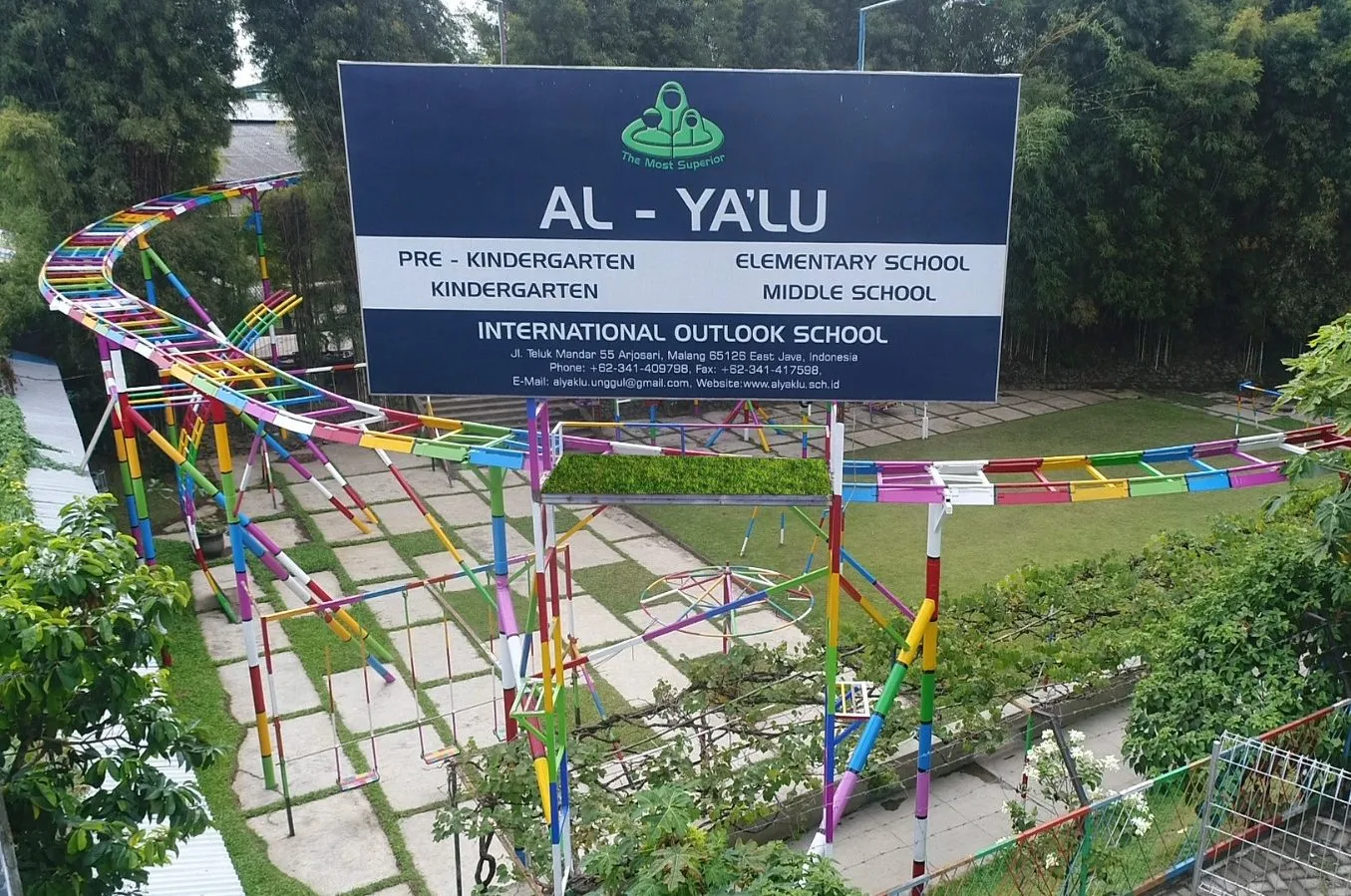 Al-Ya'lu International Outlook School - Malang, Jawa Timur Al-Ya'lu International Outlook School - Malang, Jawa Timur