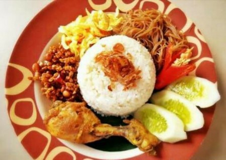 Nasi Uduk Abu Bakrin - Magelang, Jawa Tengah