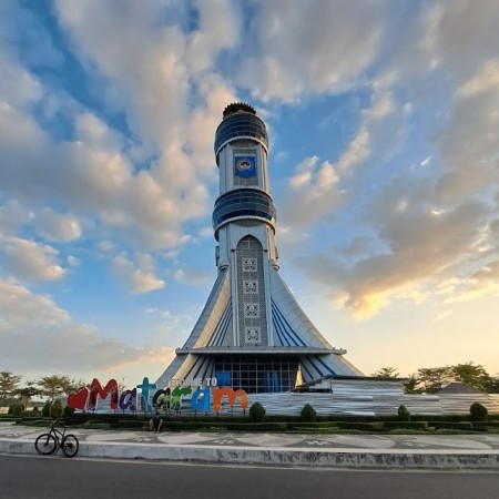 Monumen Tugu Mataram Metro - Mataram, Nusa Tenggara Barat