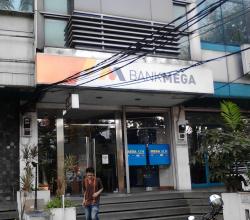 Bank Mega KCP Warung Buncit