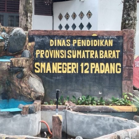 SMAN 12 PADANG