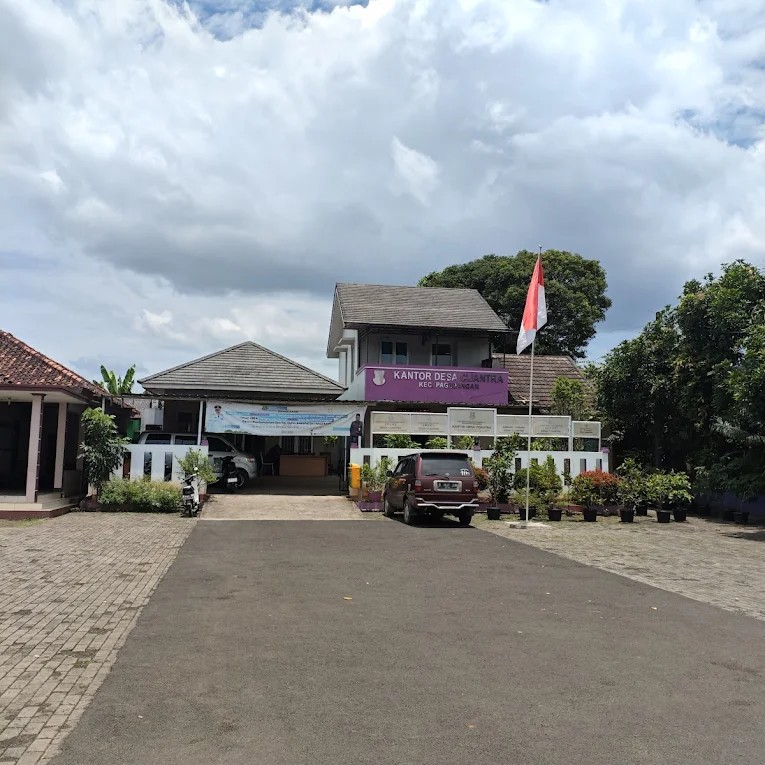 Balai Desa Cijantra - Tangerang, Banten Balai Desa Cijantra - Tangerang, Banten