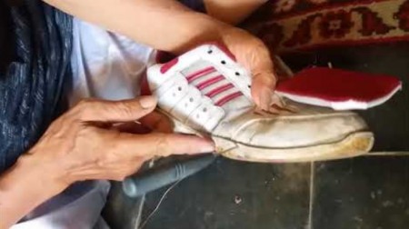 Sol Sepatu dan Sandal Purwokerto Aris Munandar - Banyumas, Jawa Tengah