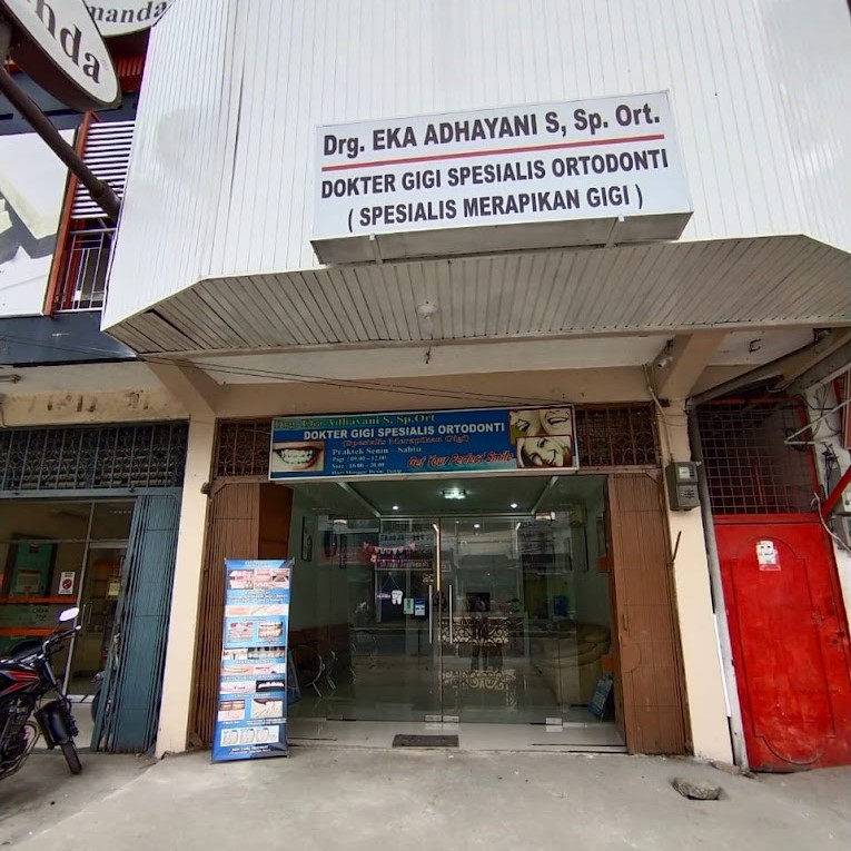 Drg. Eka Adhayani Sp.Ort. Dokter Gigi Spesialis Ortodonti - Medan, Sumatera Utara