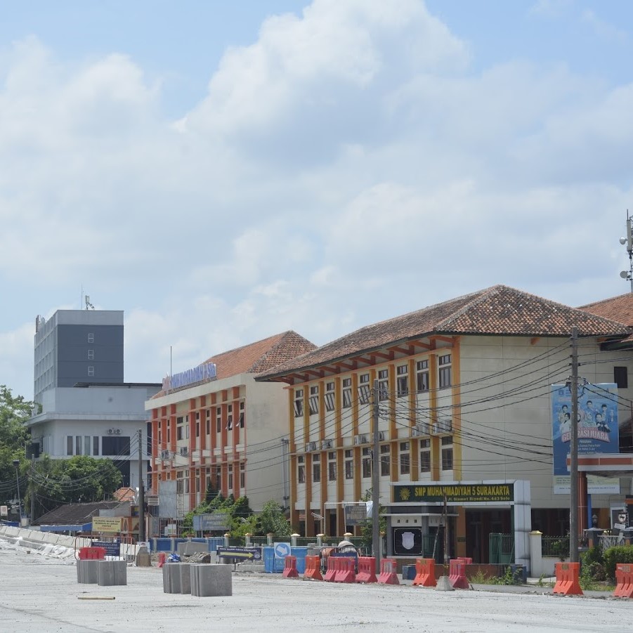 Smp Muhammadiyah 5 Surakarta - Jl. Slamet Riyadi, Surakarta, Jawa Tengah