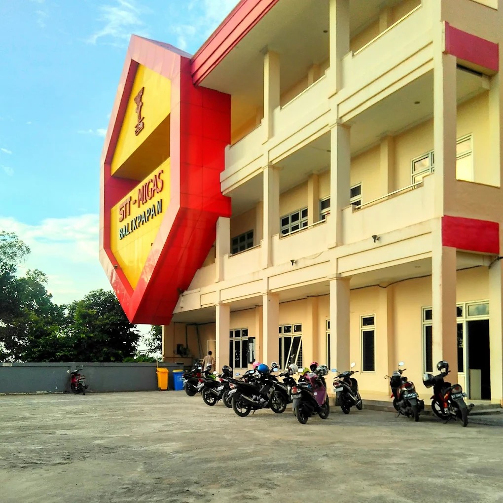 STT Migas Balikpapan - Balikpapan, Kalimantan Timur STT Migas Balikpapan - Balikpapan, Kalimantan Timur