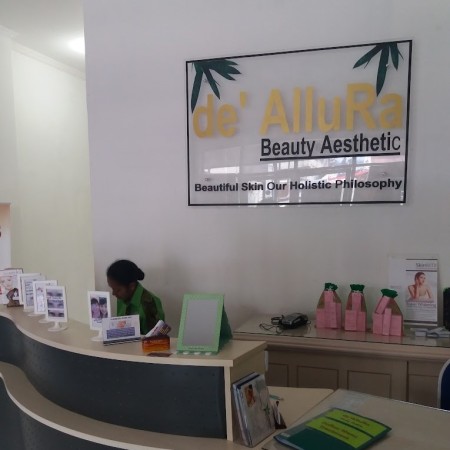 Klinik de'AlluRa Beauty Asthetic - Manokwari, Papua Barat