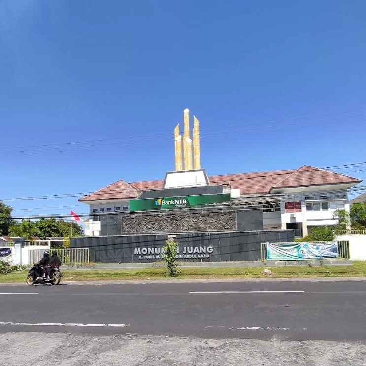 Monumen Juang Rakyat Lombok Timur - Lombok Timur, Nusa Tenggara Barat Monumen Juang Rakyat Lombok Timur - Lombok Timur, Nusa Tenggara Barat