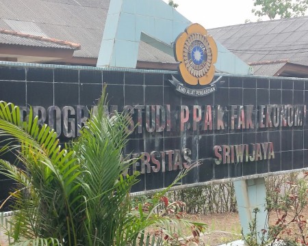 Fakultas Ekonomi Unsri - Palembang, Sumatera Selatan