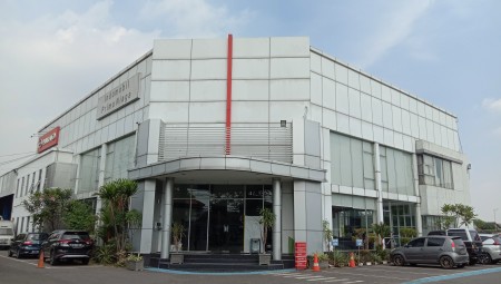 Dealer Truk Hino Cabang Jalan Kletek Surabaya