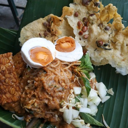 Nasi Pecel Mbak Sum - Bojonegoro, Jawa Timur