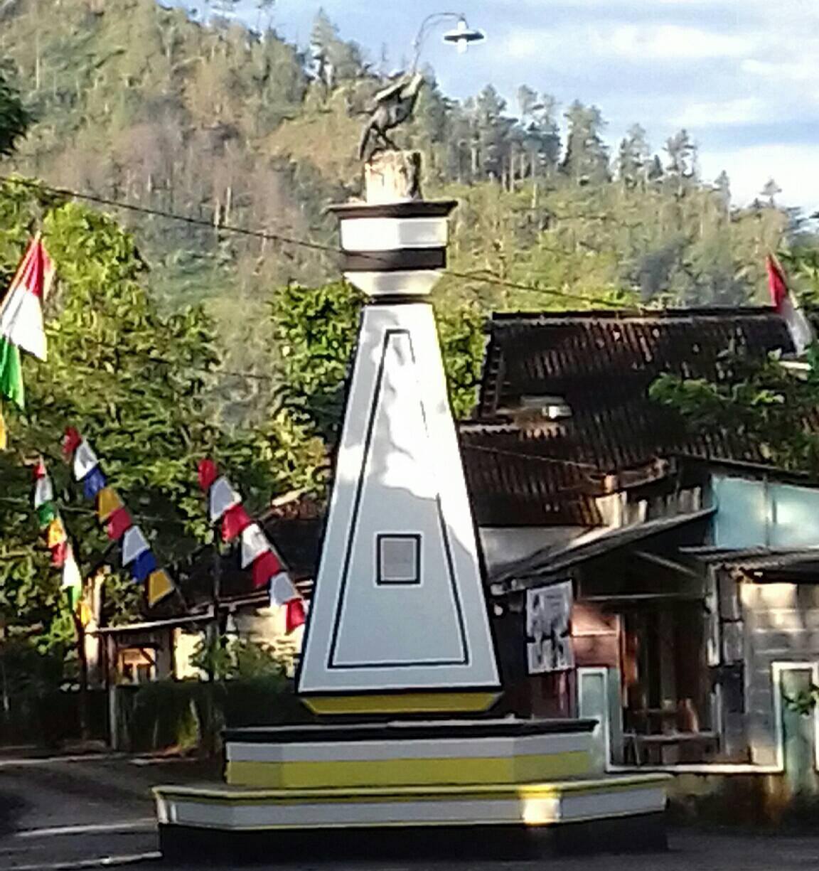 Monument Tugu Jatiroto - Wonogiri, Jawa Tengah